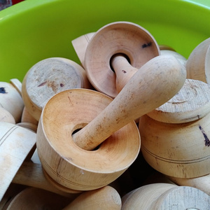 日本瑕疵n裂痕南岳胡椒碾子胡椒压子胡椒器老式手动木质研磨家用