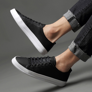秋季新款白底黑鞋男显脚小真皮小白鞋单层皮透气板鞋薄底休闲皮鞋