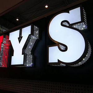 成都精品led发光字点阵穿孔小型迷你发光字色彩自选设计字体定做