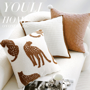 美洲豹动物棕色法式中古沙发客厅抱枕套轻奢高级感刺绣网红靠背垫