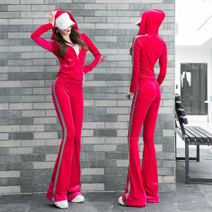 金丝绒运动套装女春秋季2024年新款高端女人味玫红色休闲服两件套