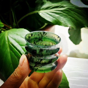 酒泉夜光杯祁连墨玉甘肃特产武山鸳鸯玉天然玉石墨玉茶杯酒杯正品