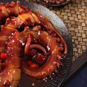 章鱼足即食麻辣海鲜熟食香辣大章鱼腿现做超大章鱼腿八爪鱼175g