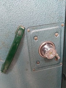 老式盖子旋钮盖子配件大全手把家卫石牛自动锁配锁芯盖子防盗门锁