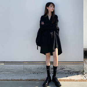 春装2020年新款石原里美法式复古赫本风小黑裙车厘子打野连衣裙子