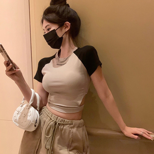 美式港味复古拼色短款t恤女夏季修身设计感小众露腰短袖上衣ins潮
