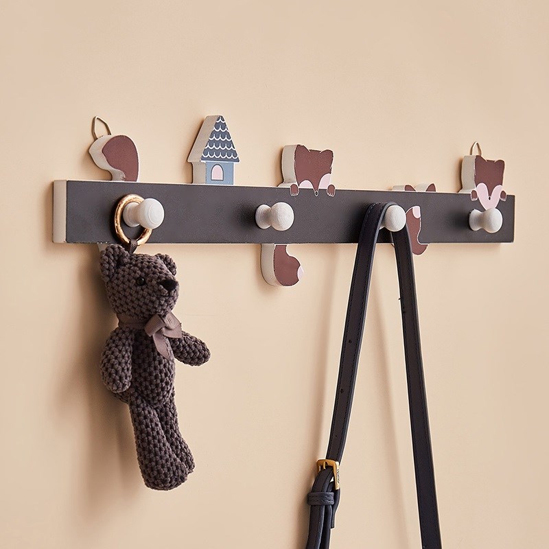 挂钩卧室墙壁少女一排可爱衣服排钩进户门挂钥匙的挂包架壁挂墙上