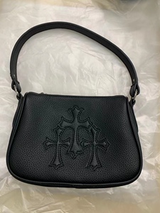 今年流行腋下包高级感十字架克罗心包包女夏季新款单肩小众通勤包