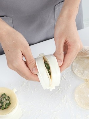 家用快速包饺子的神器绞子皮彩色模具厨房挖馅勺用品家用大全皇后