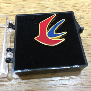 东航胸针东方航空机长飞行员空姐金属徽章胸章胸针东航制服纪念品