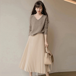 早春款时尚港风复古套装高级感女装气质名媛温柔风裙子两件套春装