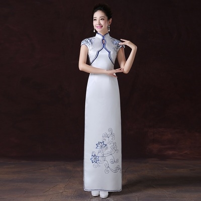 礼仪小姐服装青花瓷旗袍礼服走秀演出绣花迎宾时尚大码改良中国风