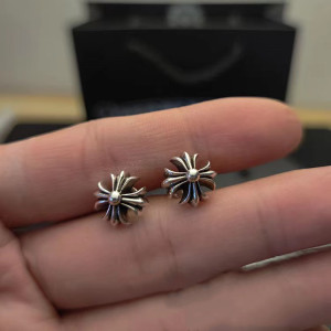 925纯银端克罗心潮流十字架耳钉高级感泰银男女复古时尚个性耳饰