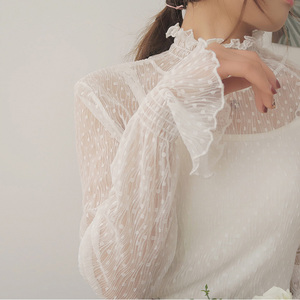 网纱上衣女春秋新款白色高领雪纺蕾丝打底衫长袖薄款内搭洋气纱衣