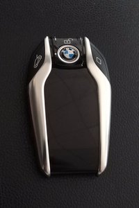 宝马液晶钥匙手机掌控适用于3系4系5系gt6系7系x3x4x5x6远程启动
