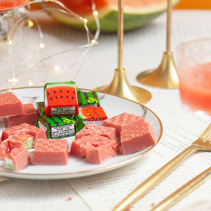 日本进口 松尾巧克力 tirol西瓜味夹心巧克力制品网红零食正品