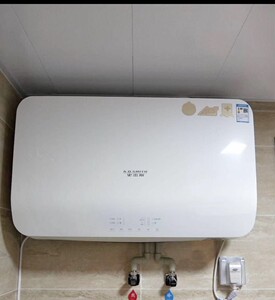 ao史密斯 ewh-50h10v 60h10v 80h10v超薄速热50/60/80升电热水器1人