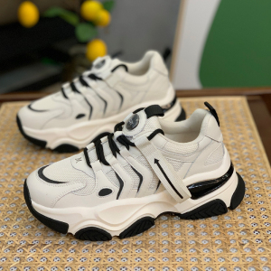 漫步佳人小众设计真皮老爹鞋女2022秋季新款百搭运动增高显脚小厚