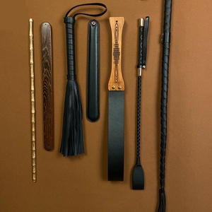 鞭子打屁屁小皮鞭马鞭情侣小道具玩意打男女朋友sp工具之间散软鞭