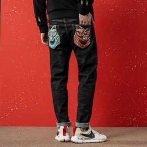 国潮麒麟刺绣牛仔裤男复古民族黑色小直筒修身潮流裤子中国风男裤