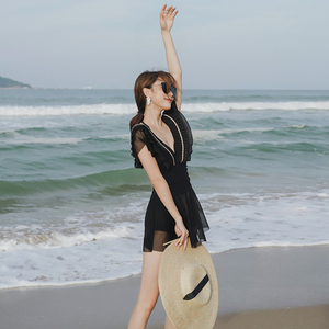 春夏新款细吊带v领聚拢露背连体泳衣女遮肚显瘦高级感泳装7人付款386