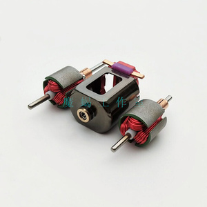 马达四驱车竞速双头