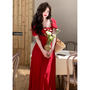 大码女装新款夏季新款方领连衣裙胖mm法式复古红色高品质显瘦长裙