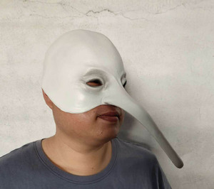 长鼻子面具