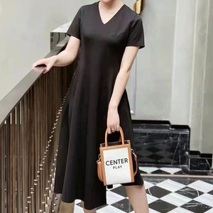 am360428淘宝现货拉黑色长款针织袖2021年春装啦娜菲蒂娜连衣裙8c