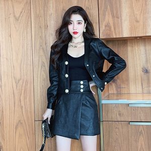 皮衣外套女短款小个子减龄两件套包臀半身裙皮裙2020新款 秋冬季