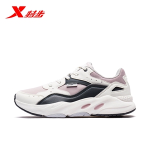 特步2020冬季女鞋时尚复古系列跑步鞋运动鞋休闲鞋女980418320812