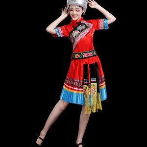 苗族舞蹈服装女成人新款云南贵州凯里土家族民族风广场舞裙子套装