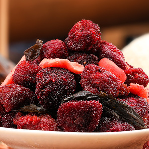 三知情紫苏杨梅姜湖南浏阳特产酸甜可口开胃零食休闲食品248g瓶装