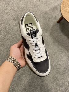 新款givenchy/纪梵希男鞋运动鞋网面拼接夏季透气透明气垫老爹鞋