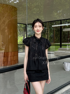 2024夏季新款韩版设计感泡泡袖撞色系带蕾丝上衣小众减龄显瘦衬衫