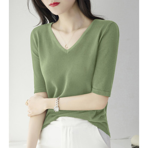 V领宽松绿色冰丝针织打底衫t恤女夏季2024新款高级中袖短袖上衣薄
