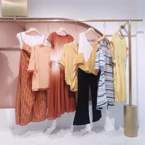 上海一线品牌郁香菲21夏季品牌折扣实体店女装份货走份一手货源
