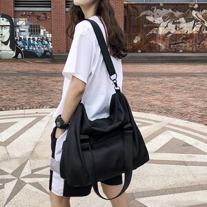 嘻哈包包女潮斜挎街头蹦迪ins