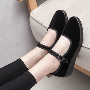 布鞋女新款软底一带礼仪鞋酒店工作平底方口黑色舞蹈鞋舒适休闲