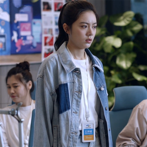 林浅同款衣服露肩