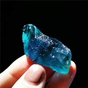 天然蓝萤石原石标本矿物晶体毛料大块水晶碎石摆件原石吊坠口袋石