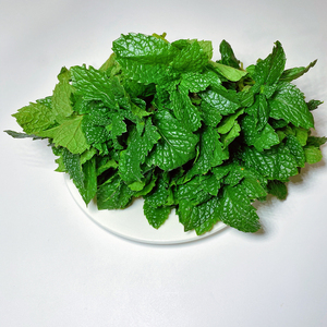 新鲜薄荷叶100g 留兰香 调酒可食用烘焙泡水酒店西餐摆盘装饰点缀