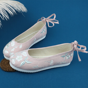 日本购古装绣u花鞋甜美系平底鞋汉服鞋刺绣花布鞋古风鞋子女配汉