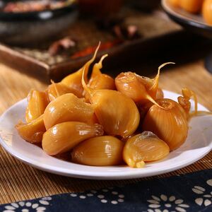 酱蒜红糖蒜白糖蒜腌制腌泡大蒜头下饭菜农家自腌制甜蒜头糖醋蒜