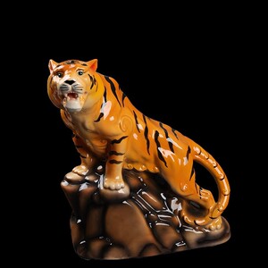 景德镇陶瓷手工创意老虎家居客厅玄关摆件办公日常送礼招财装饰品