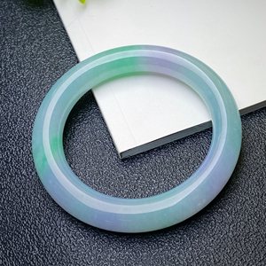 七彩云南缅甸a货天然翡翠带证书冰种春彩胖圆条手镯