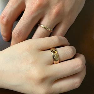 chanel/香奈儿 戒指coco crush菱格纹指环宽窄情侣对戒钻婚戒女