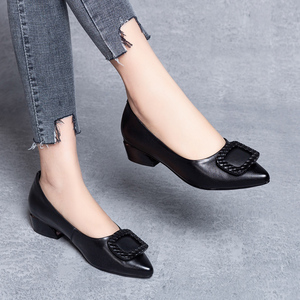 真皮单鞋女2022年春秋新款平底皮鞋女时尚尖头通勤女鞋粗跟工作鞋