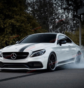 00越轶旗舰店天猫适用于奔驰拉花侧裙贴纸c63 e63a级c级cls级g级amg