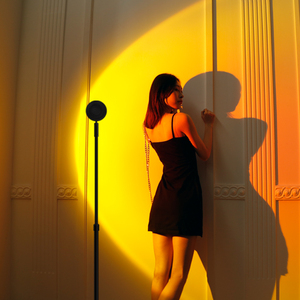 biat夕阳落日灯拍照网红投影氛围灯彩虹创意感客厅卧室日不落地灯